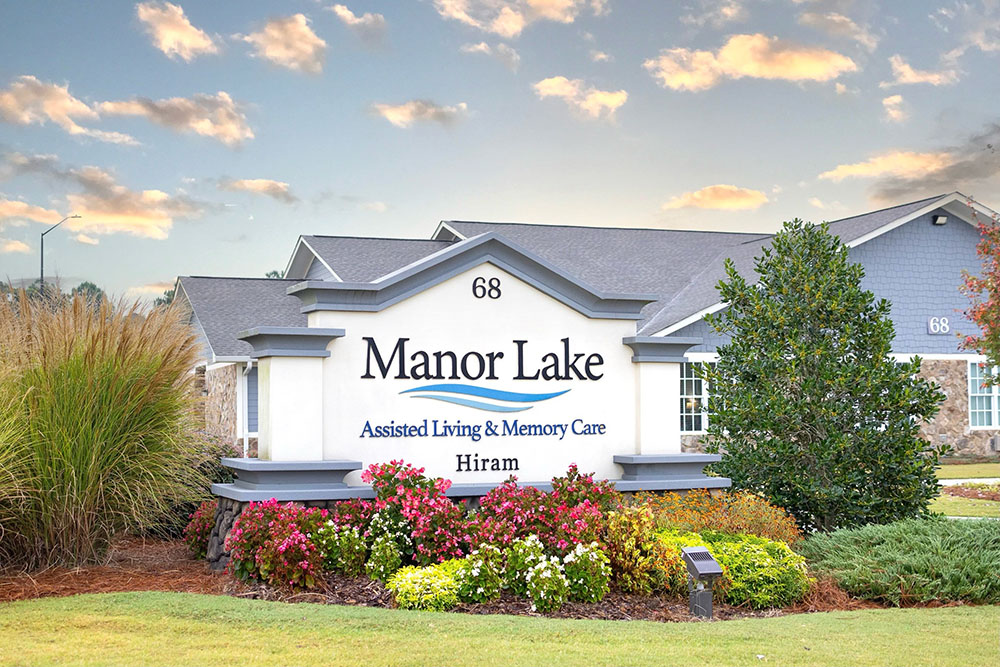 Manor Lake Hiram - Assisted Living, Memory Care and Independent Living in Hiram GA