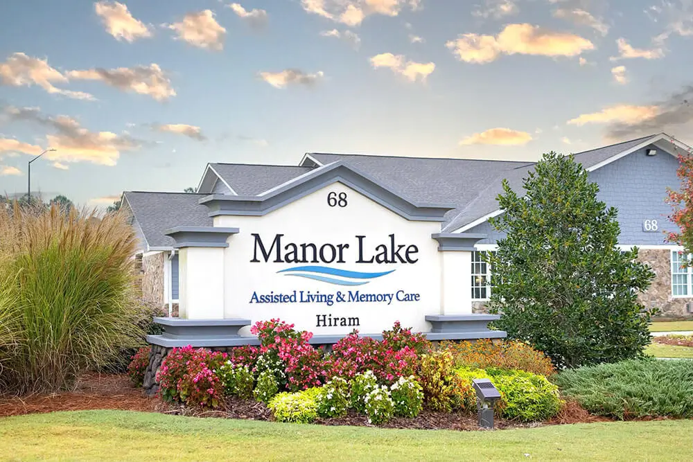 Manor Lake Hiram - Assisted Living, Memory Care and Independent Living in Hiram GA